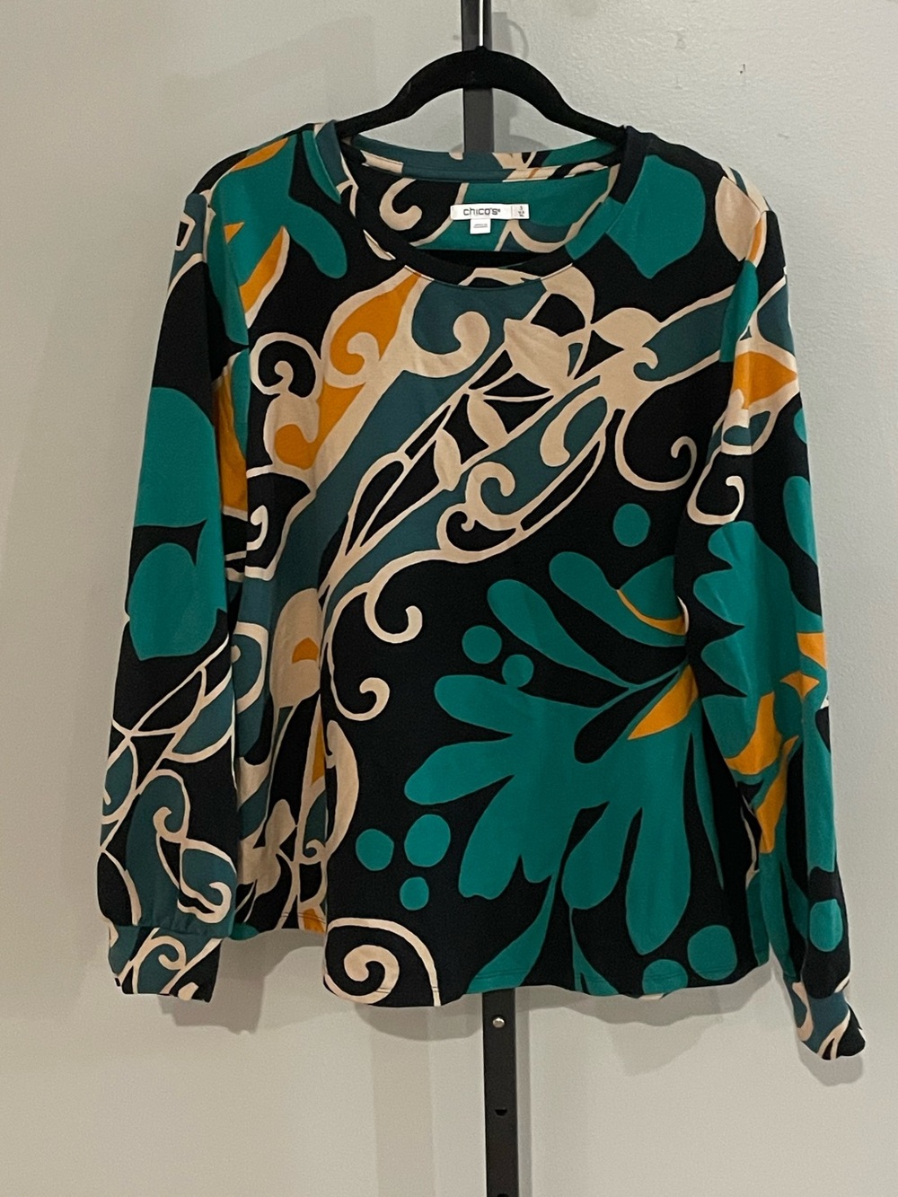 Chico's Printed Long Sleeve Size XL